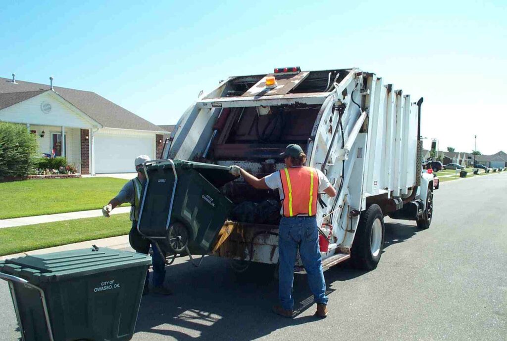 New Age Junk Removal & Hauling – Fast, Affordable, and Professional Clean-Outs