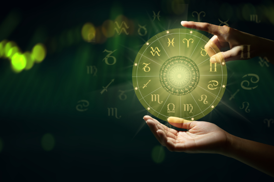 What Happens in an Astrology Session? A Simple Guide for Beginners