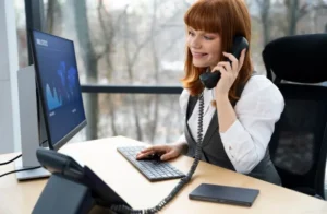 http://Cloud%20Phone%20System%20Mississauga%20Businesses%20Use%20To%20Stay%20Connected