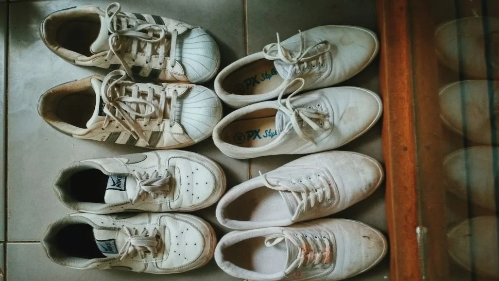 TITLE : What to Do When Your Shoes Get Soaked – The Right Recovery Plan