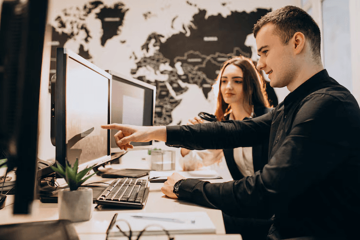 Designing for Impact: Why Hiring a Website Designer in Dubai Is Crucial for UAE Businesses in 2025