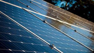 http://Master%20Solar%20Power%20with%20In-Depth%20Guide%20to%20a%2050%20Watt%20Solar%20Panel