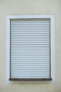 http://7%20Reasons%20Why%20Roller%20Blinds%20Are%20Perfect%20for%20Modern%20Homes