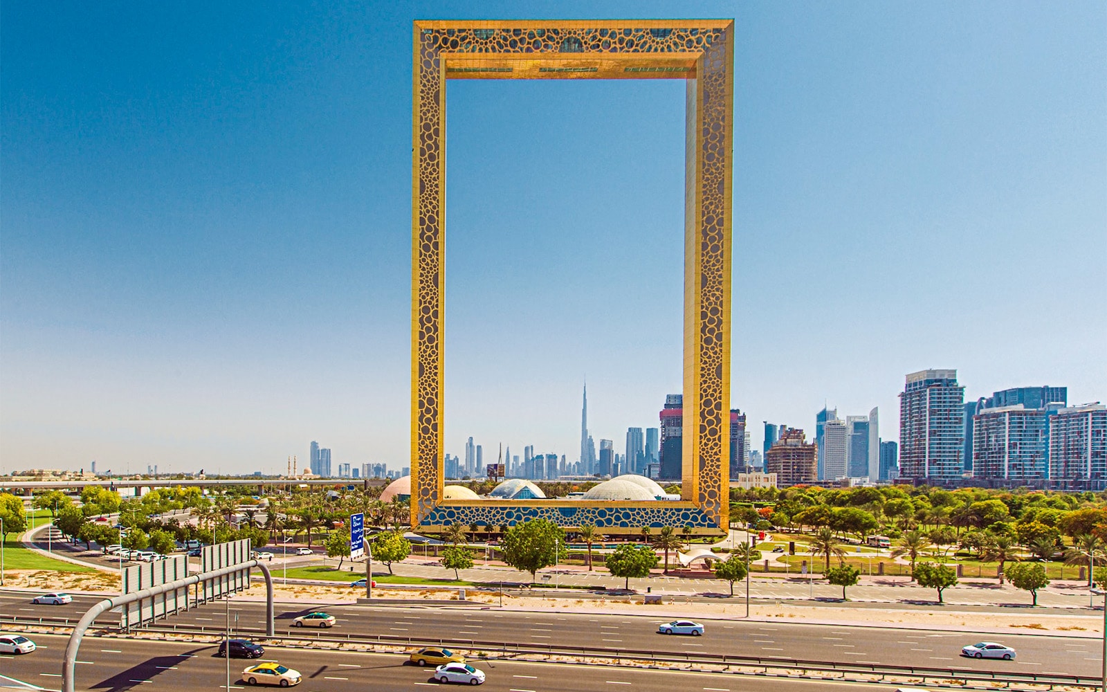 The Dubai Frame: Framing the City’s Stunning Landscape