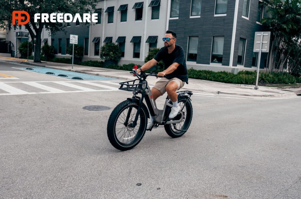 Commuter's Delight: Top 15 E-Bikes for City Slickers