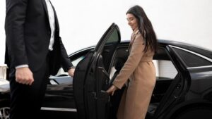 http://10%20Benefits%20of%20Hiring%20a%20Chauffeur%20Service%20in%20Houston