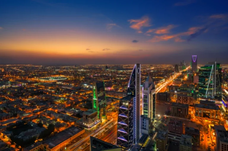 A Guide to Visiting Saudi Arabia’s Cities: Riyadh, Jeddah, and More!