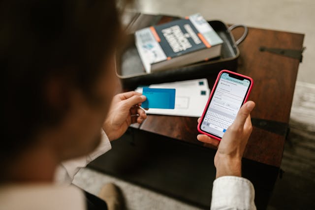 Top Mobile Platforms That Help You Manage Real Cash Efficiently