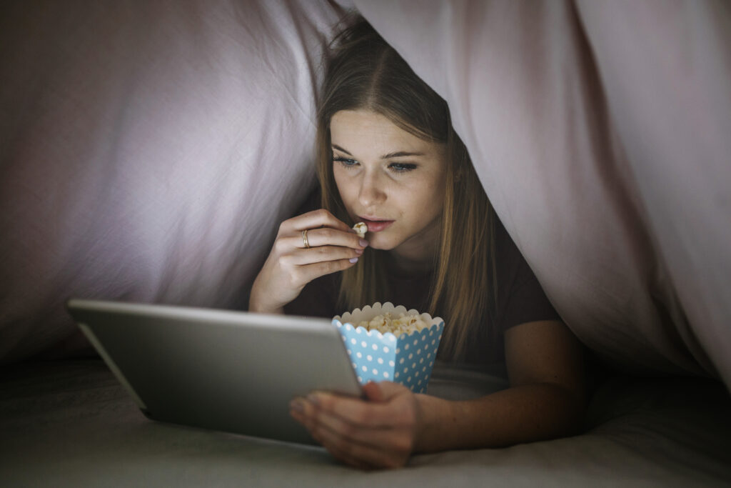 123Movies and Streameast: A Look Into the World of Free Online Streaming