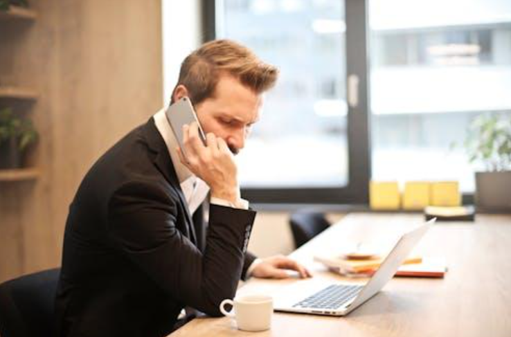 Navigating the Future: How to Build a Successful Career in Tech