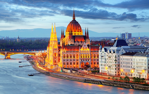 Sustainable Attractions in Budapest: Gardens, Trails & Green Spaces