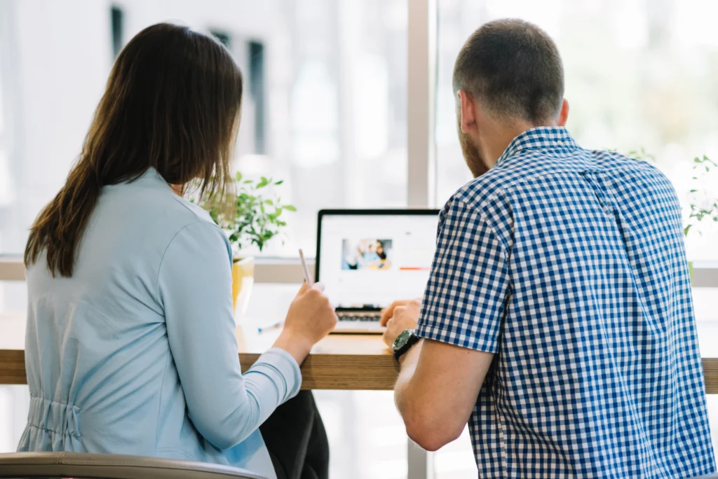 User Onboarding 101: How to Turn New Users into Loyal Customers