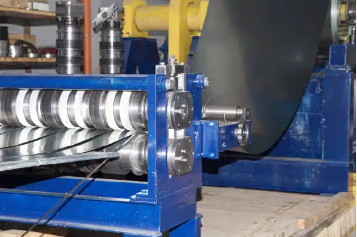 Precision in Motion: How Slitting Machines Drive B2B Manufacturing Efficiency