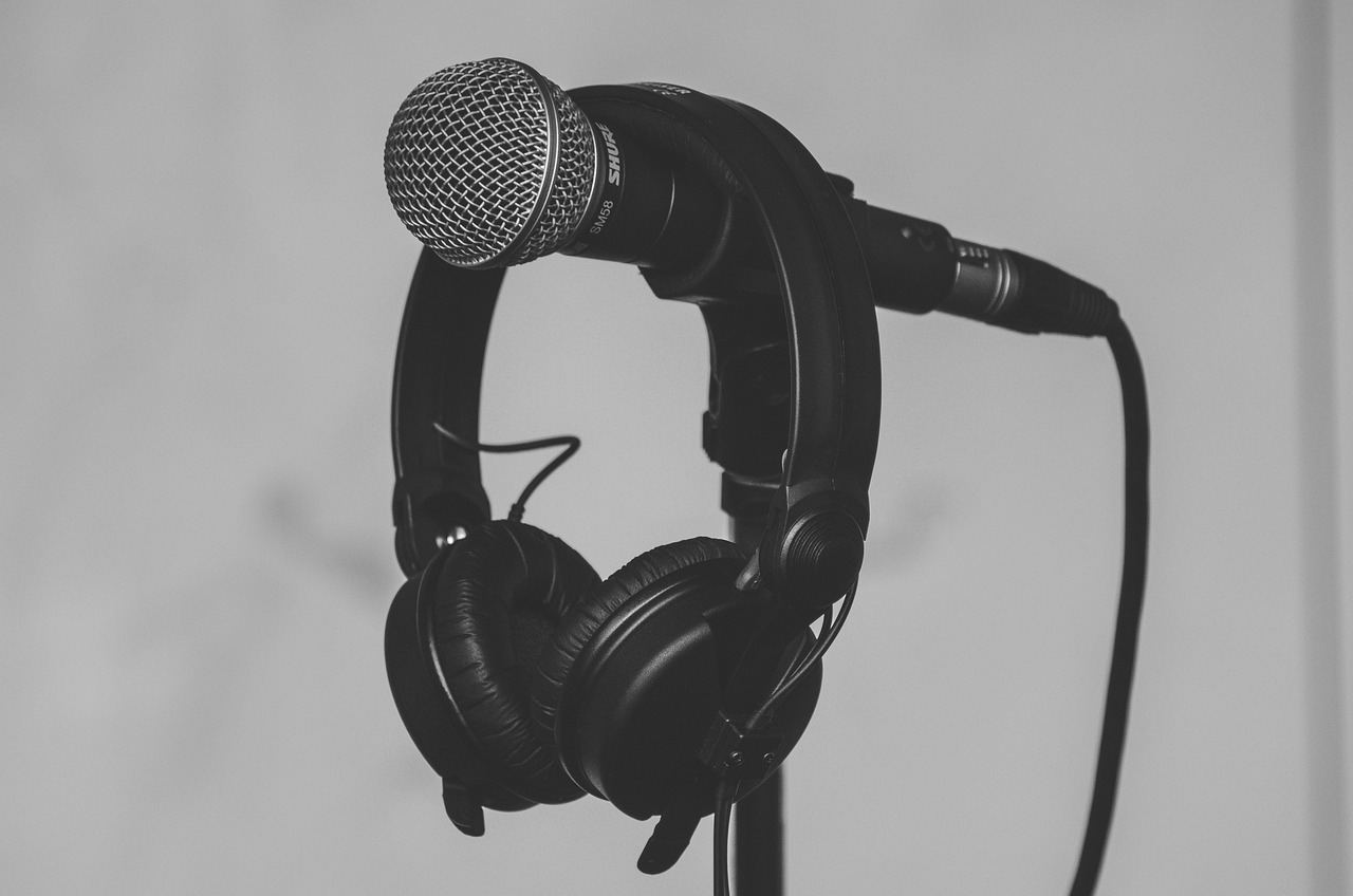 Grosssound.com/: Your Gateway to High-Quality Audio Innovation and Gear