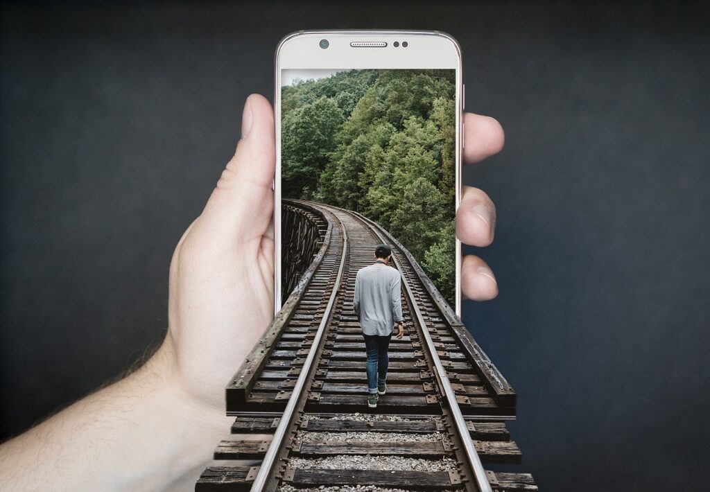 Tech Giants Envision Future Beyond Smartphones: A New Era of Innovation