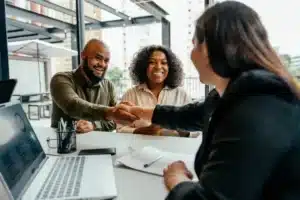 http://What%20to%20Expect%20From%20Working%20With%20IT%20Strategy%20Consultants