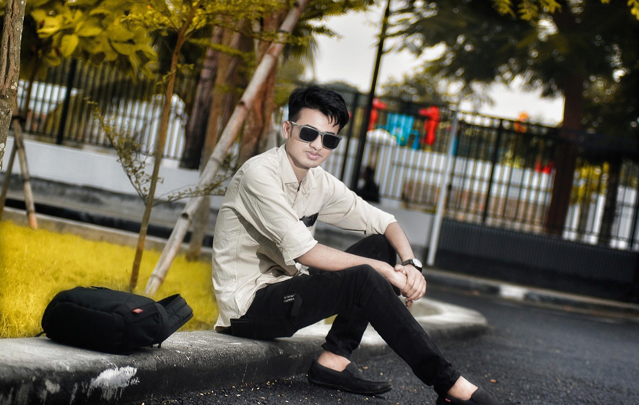 What to Wear in 60 Degree Weather – Complete Outfit Guide for All Occasions
