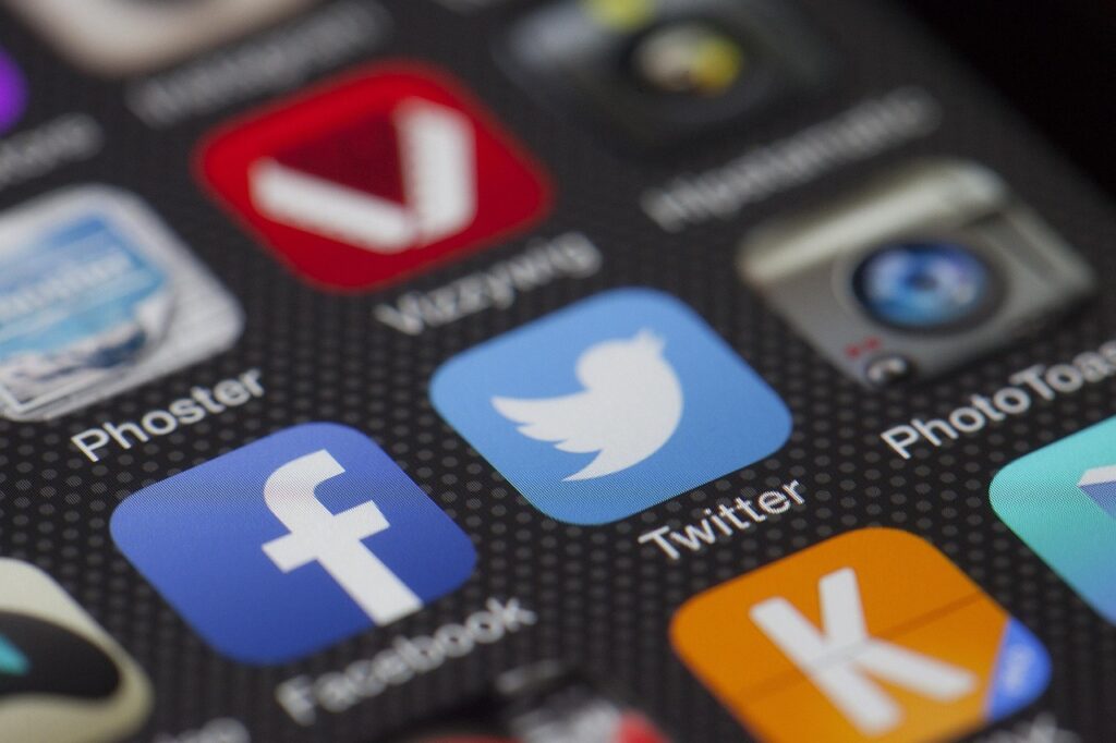 BounceMediaGroup.com Social Stats: In-depth Analysis of Digital Influence