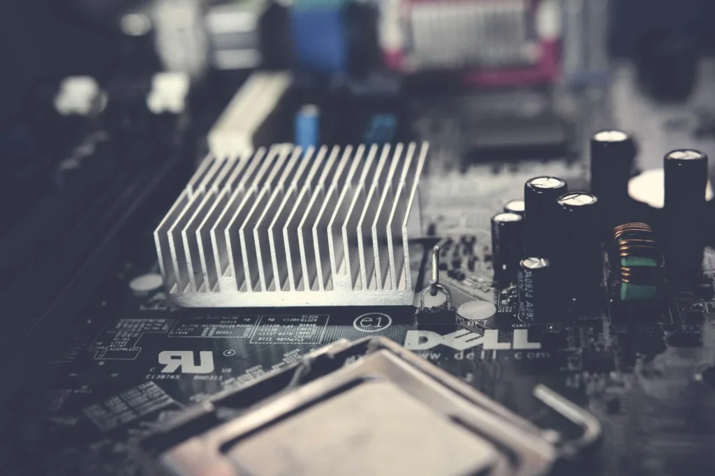 Complete Guide to Thermal Paste vs Thermal Pad for Cooling