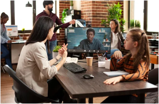 Global Teams 2.0: How Emerging Technologies Are Redefining Remote Work Collaboration