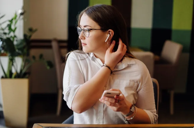 Top Features to Look for in the Best Wireless Earbuds