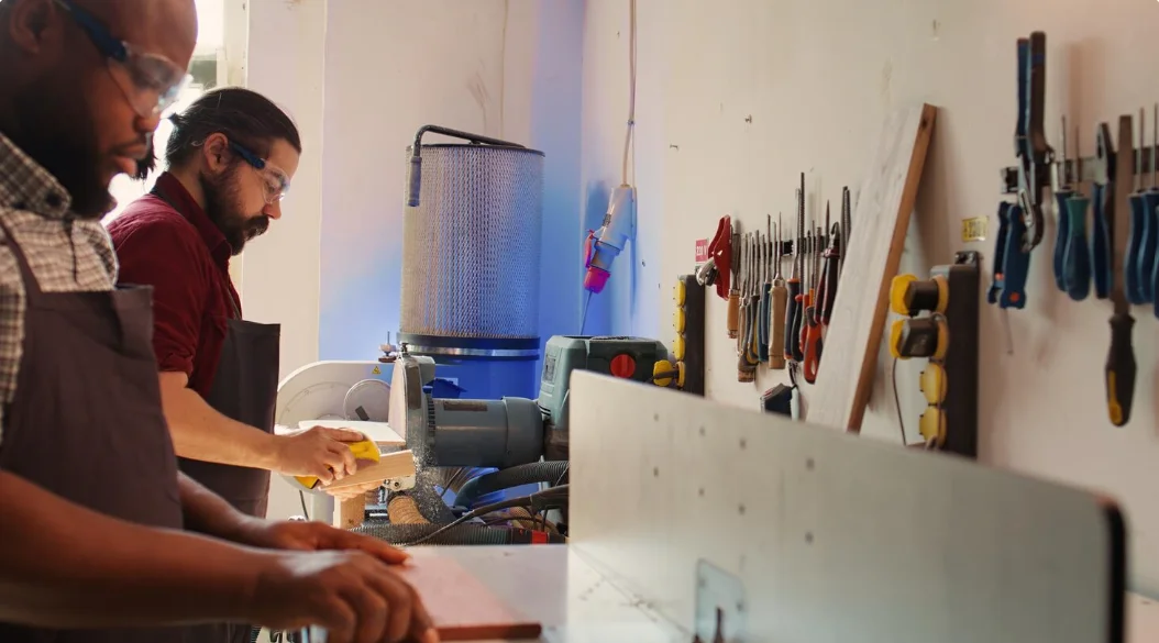 Building Efficiency in Busy Repair Shops with Digital Tools