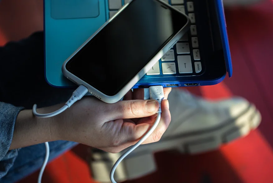 Zyron's Best USB-C Cables for Fast Charging in 2025: Unlocking the True Potential of USB Power Delivery