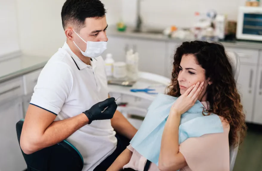 5 Benefits Of Choosing One Dentist For Both General And Cosmetic Care
