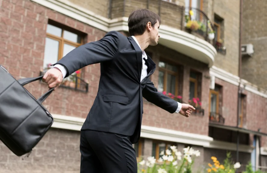 How to Avoid Falling Behind on Debts