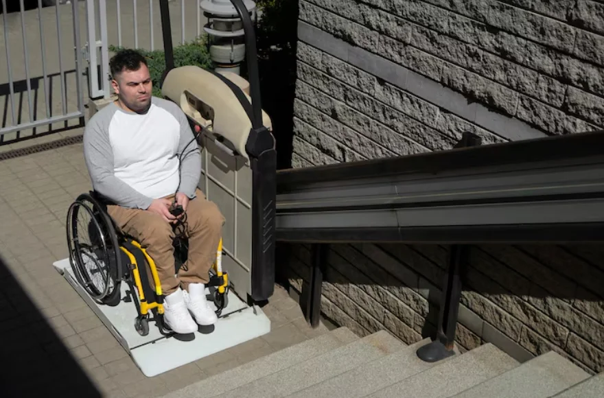 A Complete and In-Depth Guide to Safe, Efficient, and Long-Term Stair Lift Installation for Home Mobility
