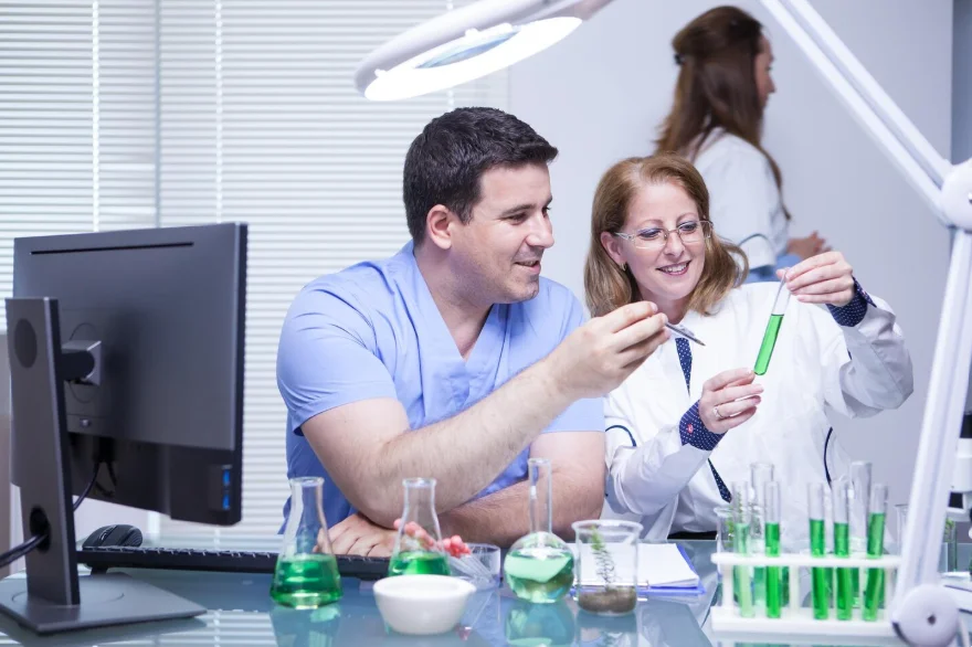 How Cosmetic Dentists Blend Artistry With Science