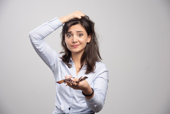 What Causes Hair Loss in Women and How It Can Be Treated