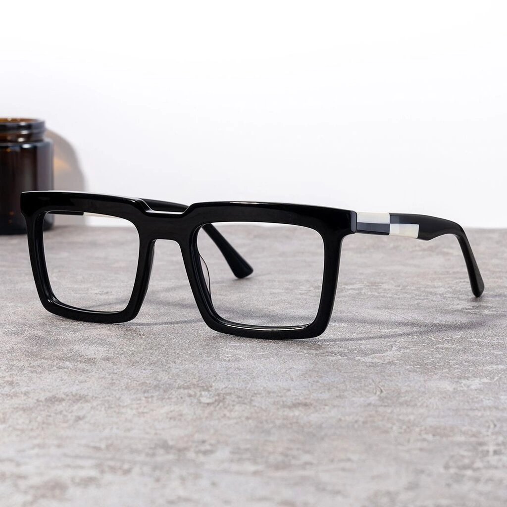 Discover the Best Men's Eyeglass Frames for Your Active Teenage Life