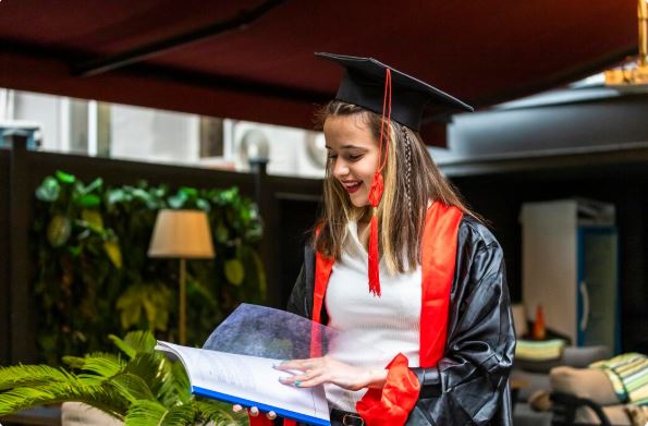 How to Choose the Right GMAT Classes in Pune for a 705+ Score