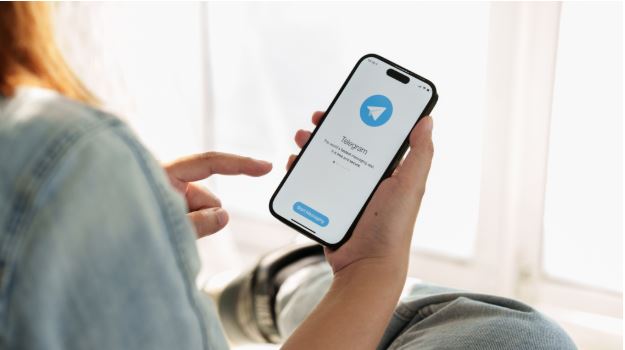 How Telegram Helps Online Communities Grow
