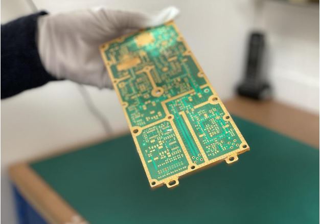 Fast Turn PCB Services Review: A Complete B2B Manufacturing Solution