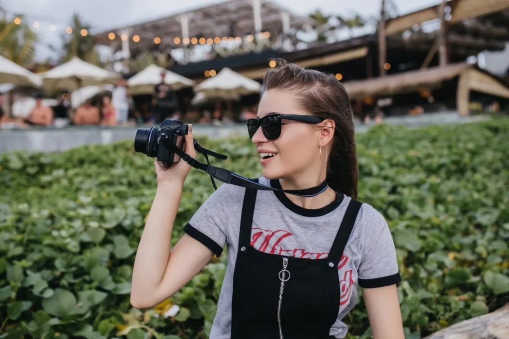 What Makes Eye Glass Video Cameras Ideal for Outdoor Enthusiasts?